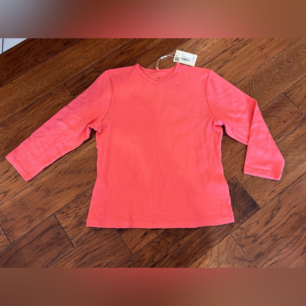 Women's Coral Long Sleeve Tee